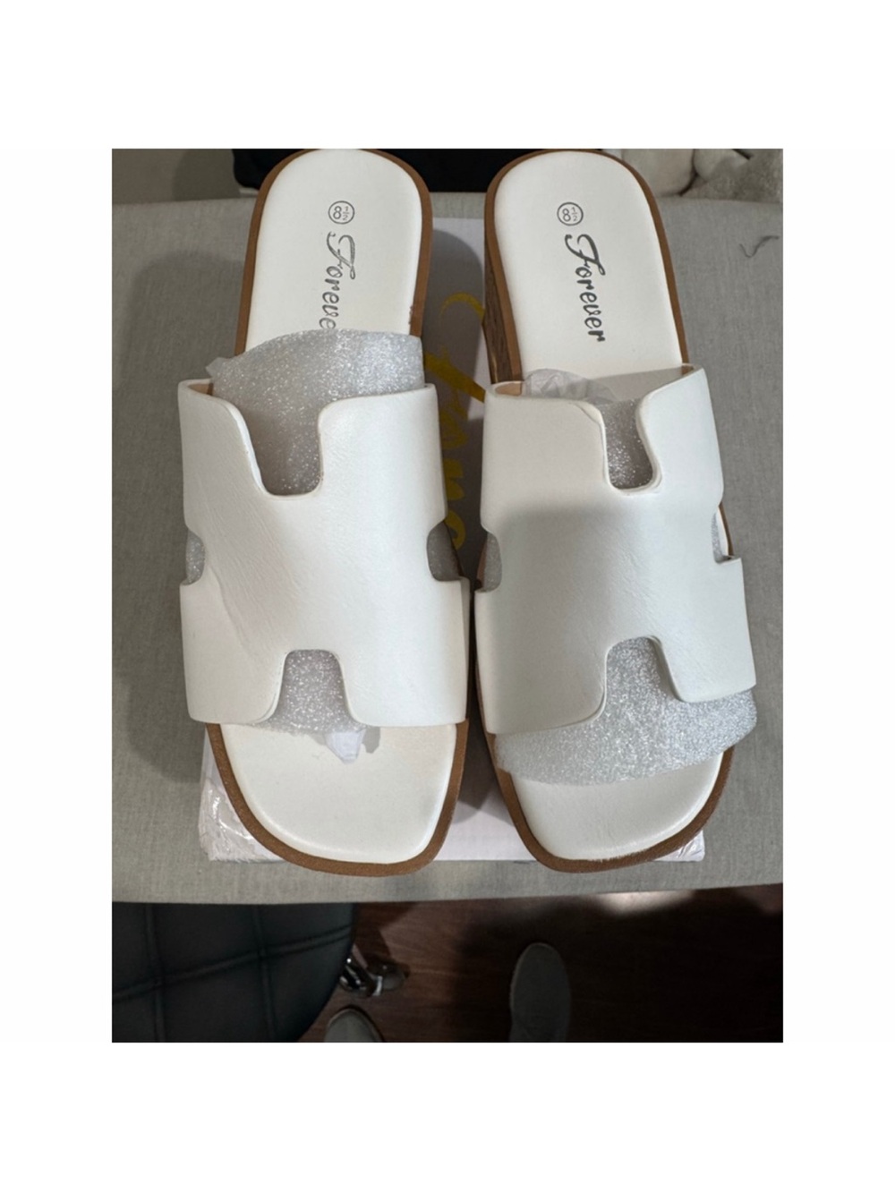 🗽NIB Forever White Cork Platform Wedges sandals Size 8.5